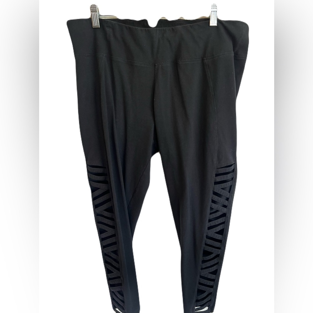 🖤 Betsey Johnson Performance Black Crop Leggings | Women’s Size 2X